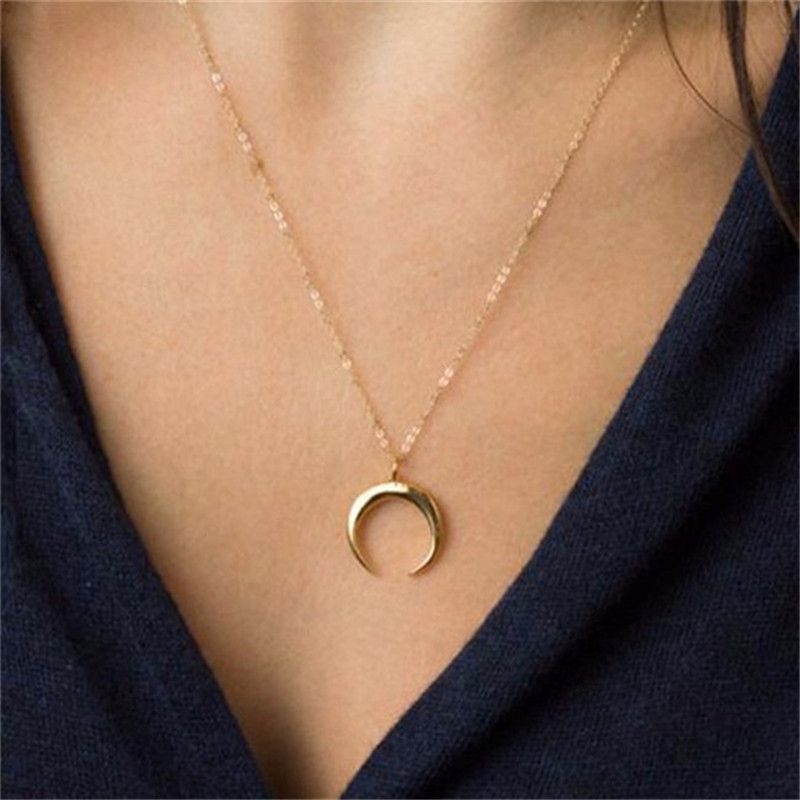 Wholesale Gold Horn Necklace Maxi Long Crescent Moon Necklace Double Horn Necklace For Women 