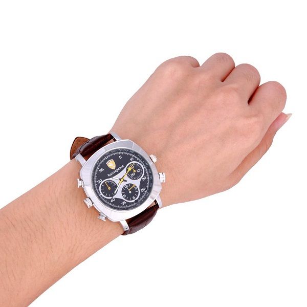 smartwatch with camera and voice recorder