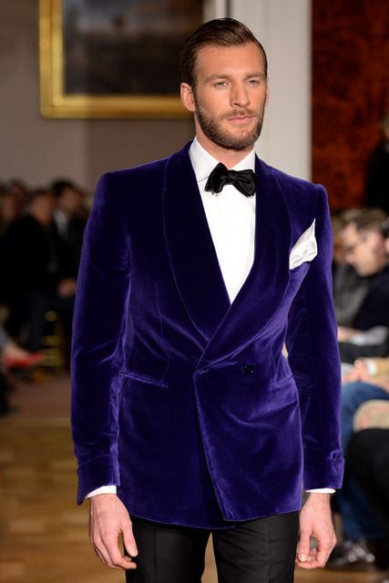 can i wear velvet to a summer wedding