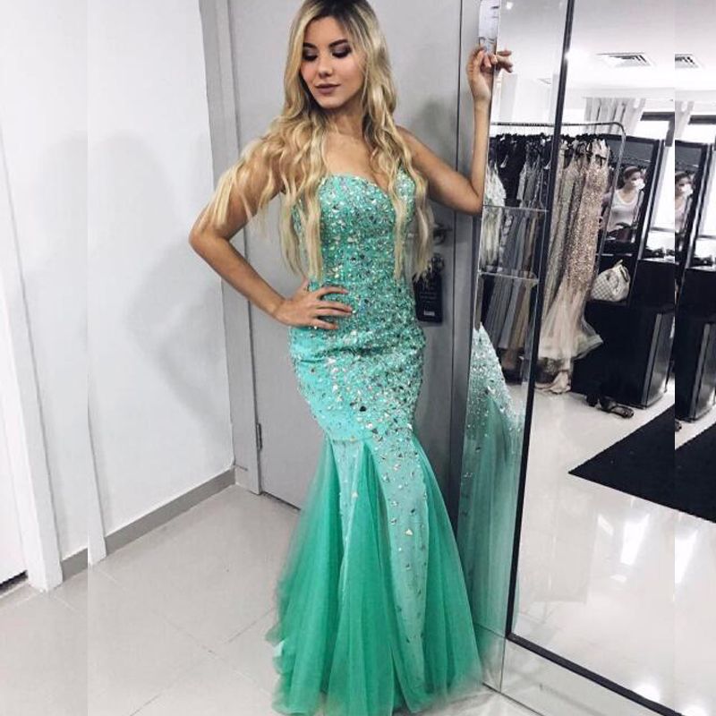 classic prom dresses