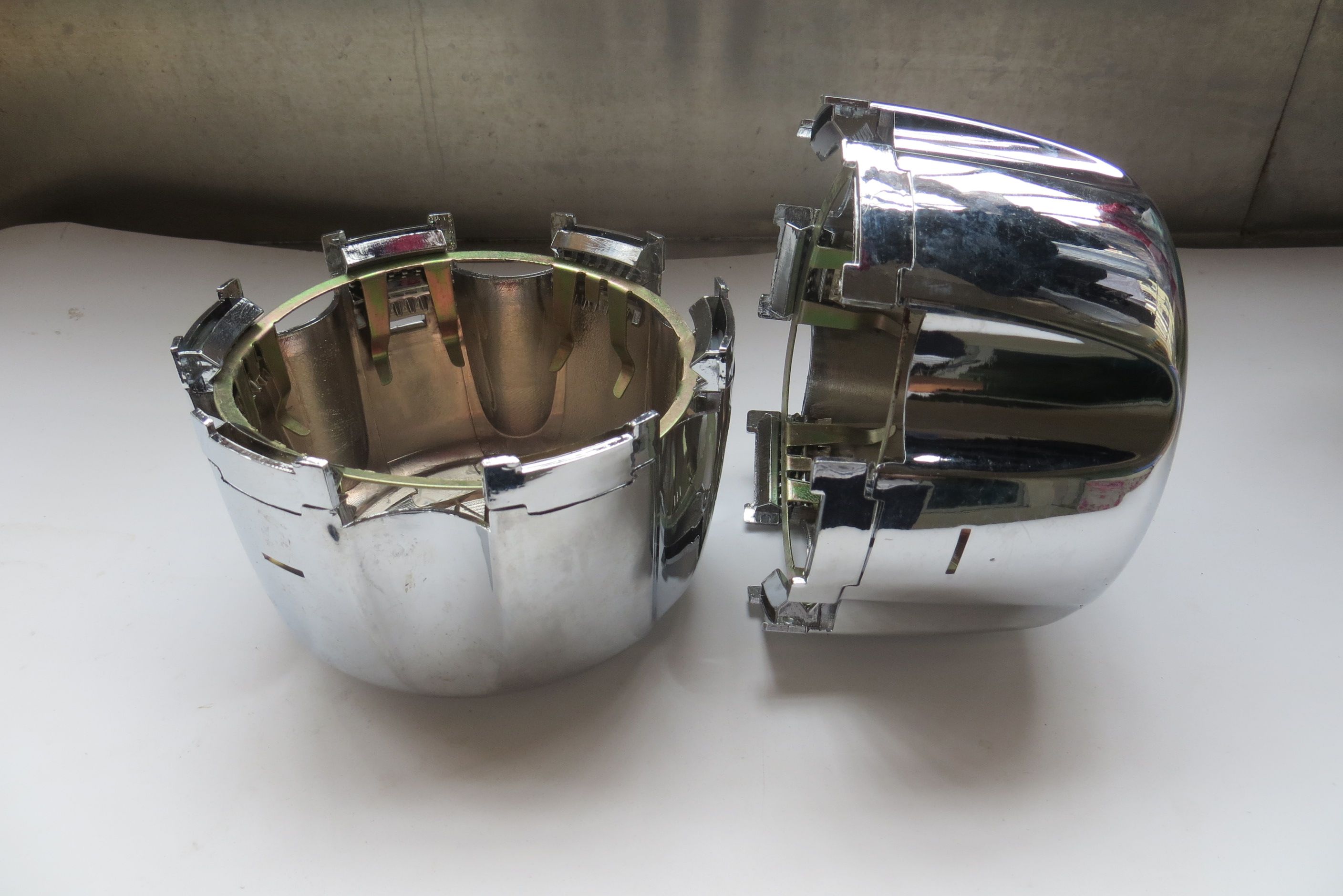 Wheel Center Caps Cover Chrome For Mitsubishi Pajero Montero Shogun 2