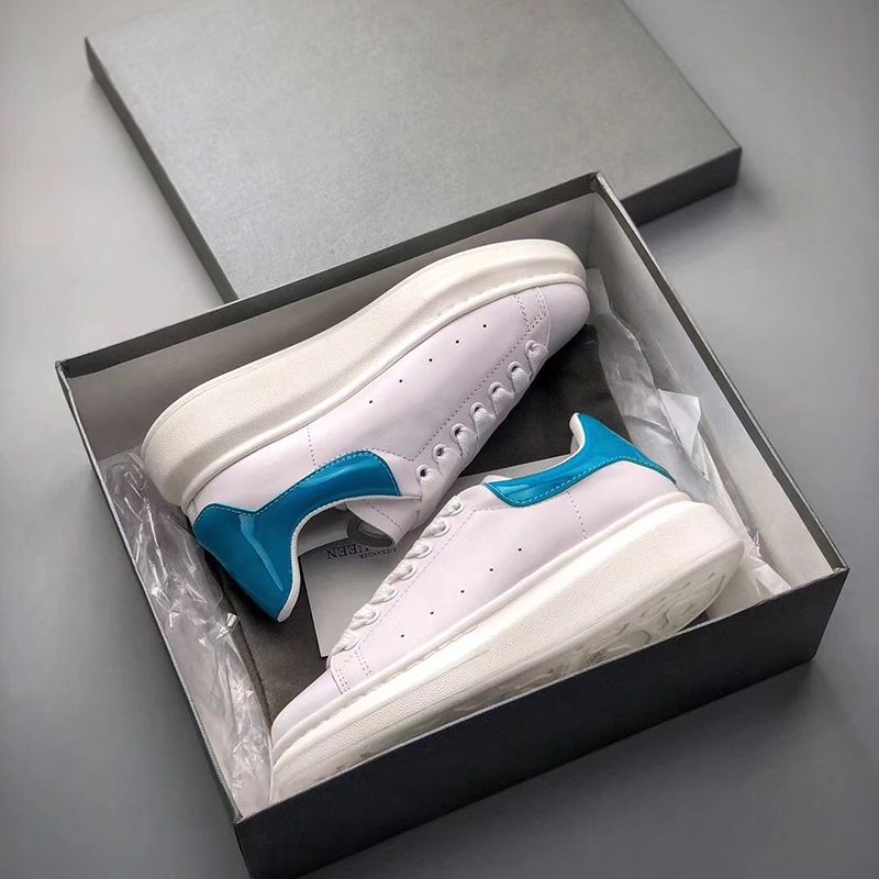 oversized sole sneakers oversized sole sneakers