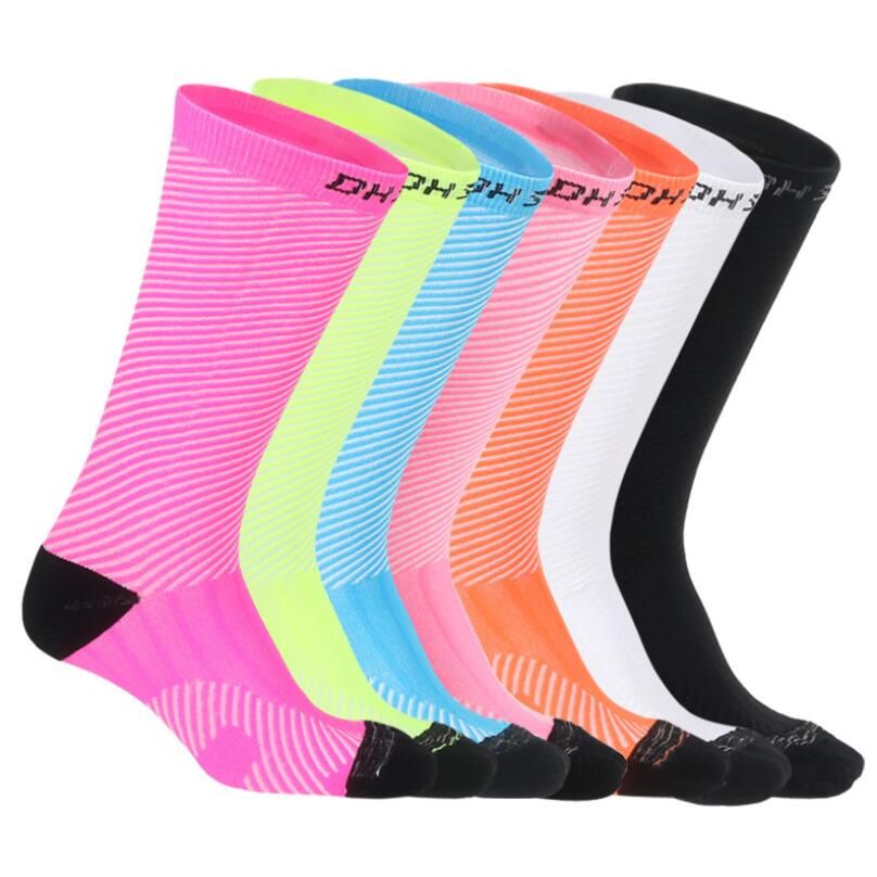 Non-slip Socks Running Cycling Football Sport Gym Mens Womens Anti-sweat Socks