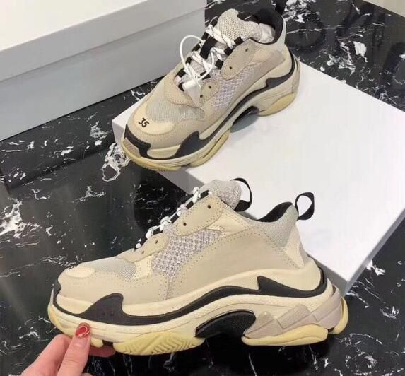 Paris 17W Cheap Mens Casual Shoes Discount Comfortable Triple S Casual Sneakers Women Fashion