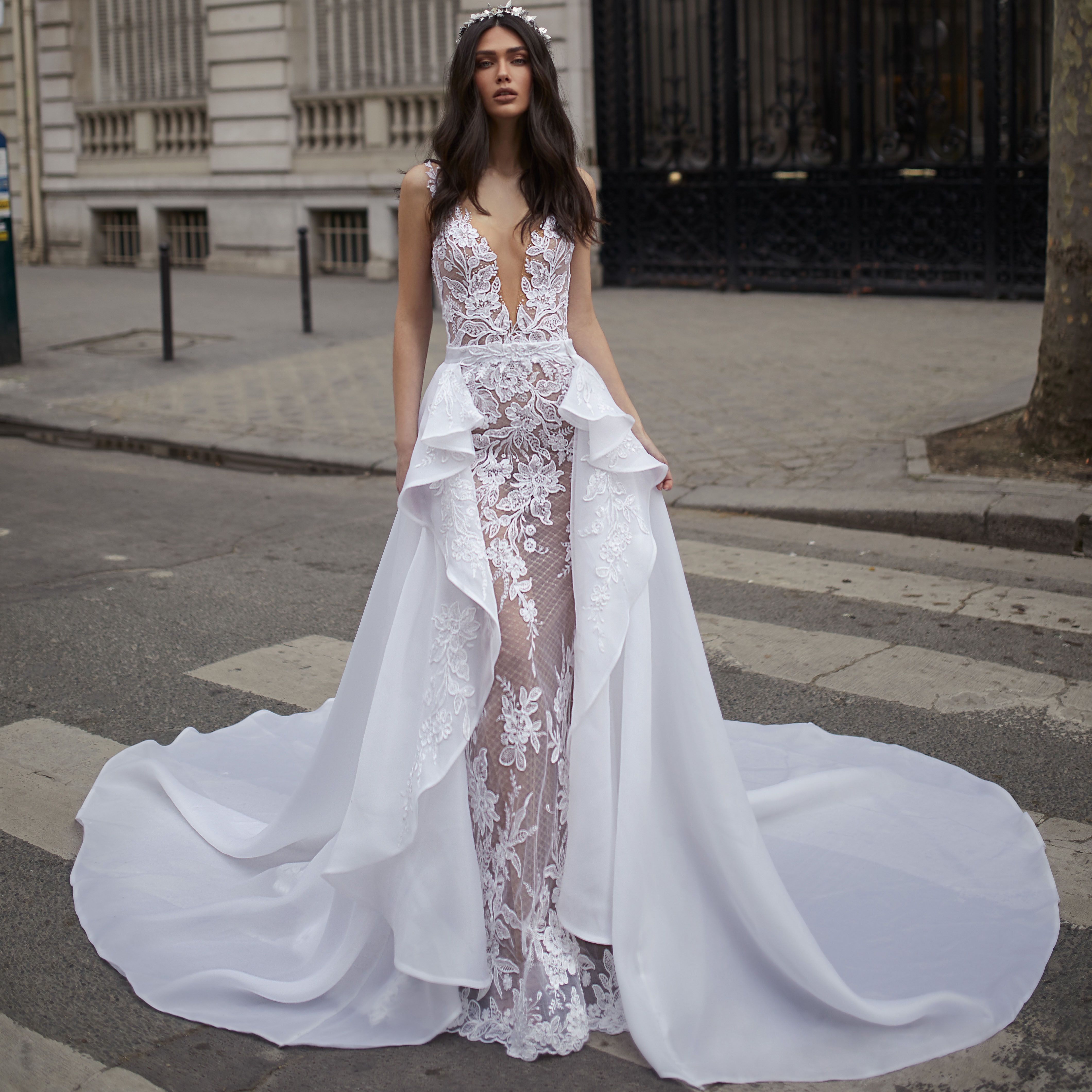 Overskirts Lace Wedding Dresses 2019 Deep V Neckline Open Overskirts Lace Wedding Dresses 2019 Deep V Neckline Open