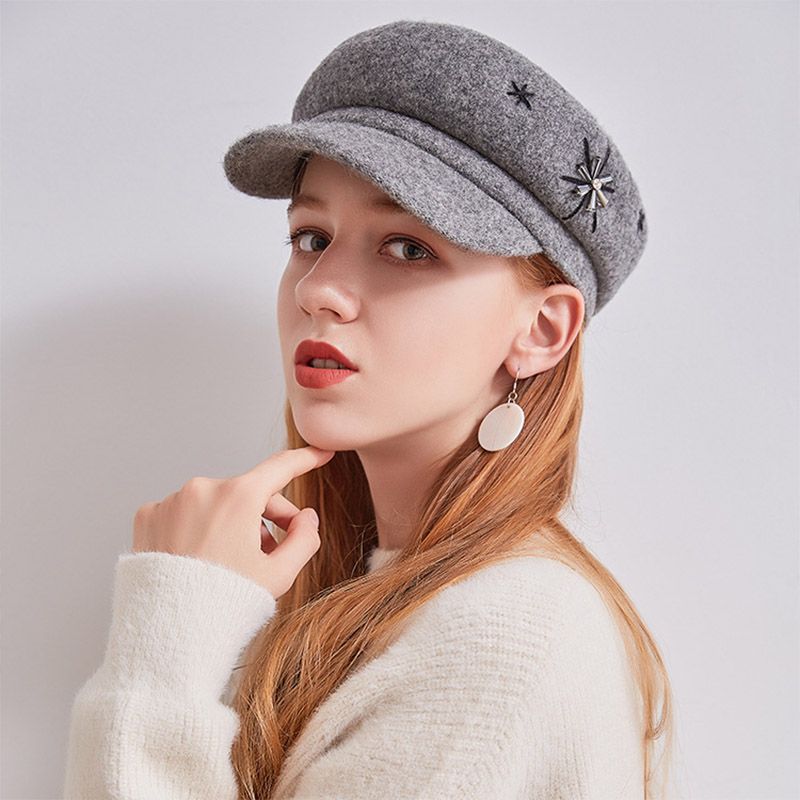 fashionable caps for girls