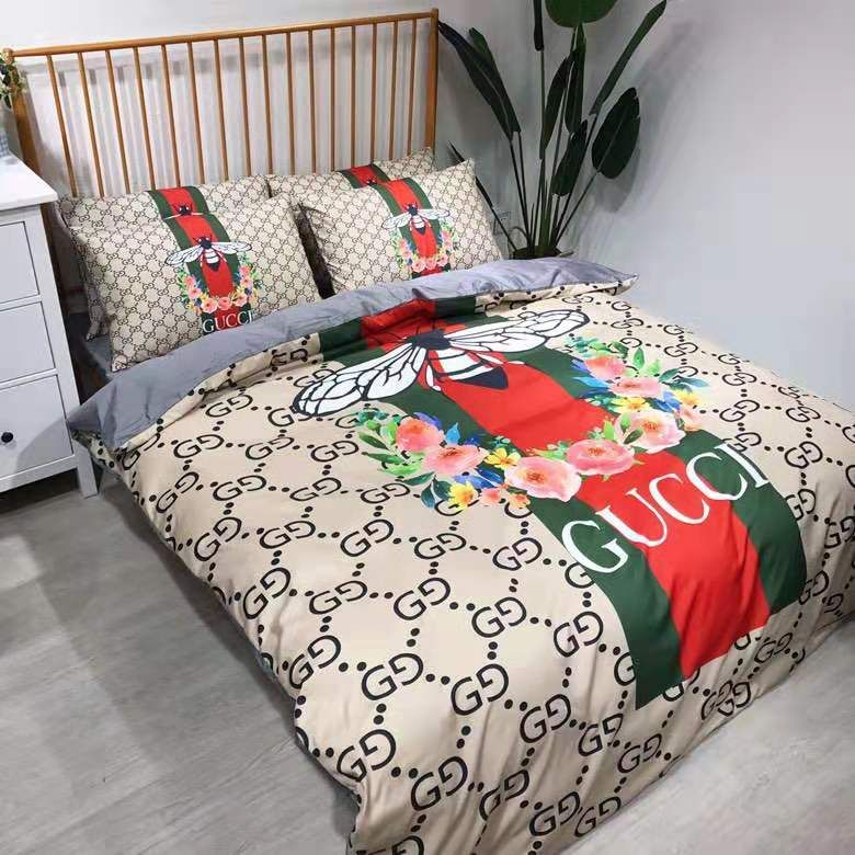 Brand Design Letter G Little Bees Bedding Set Bed Sheets Bed Comforters Set Queen King Sizze Bedding Duvet Cover Bed Sheet
