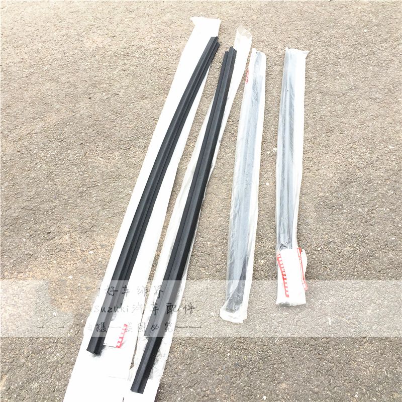 Genuine OEM Quality Auto Weather Strips Window For Suzuki New Vitara