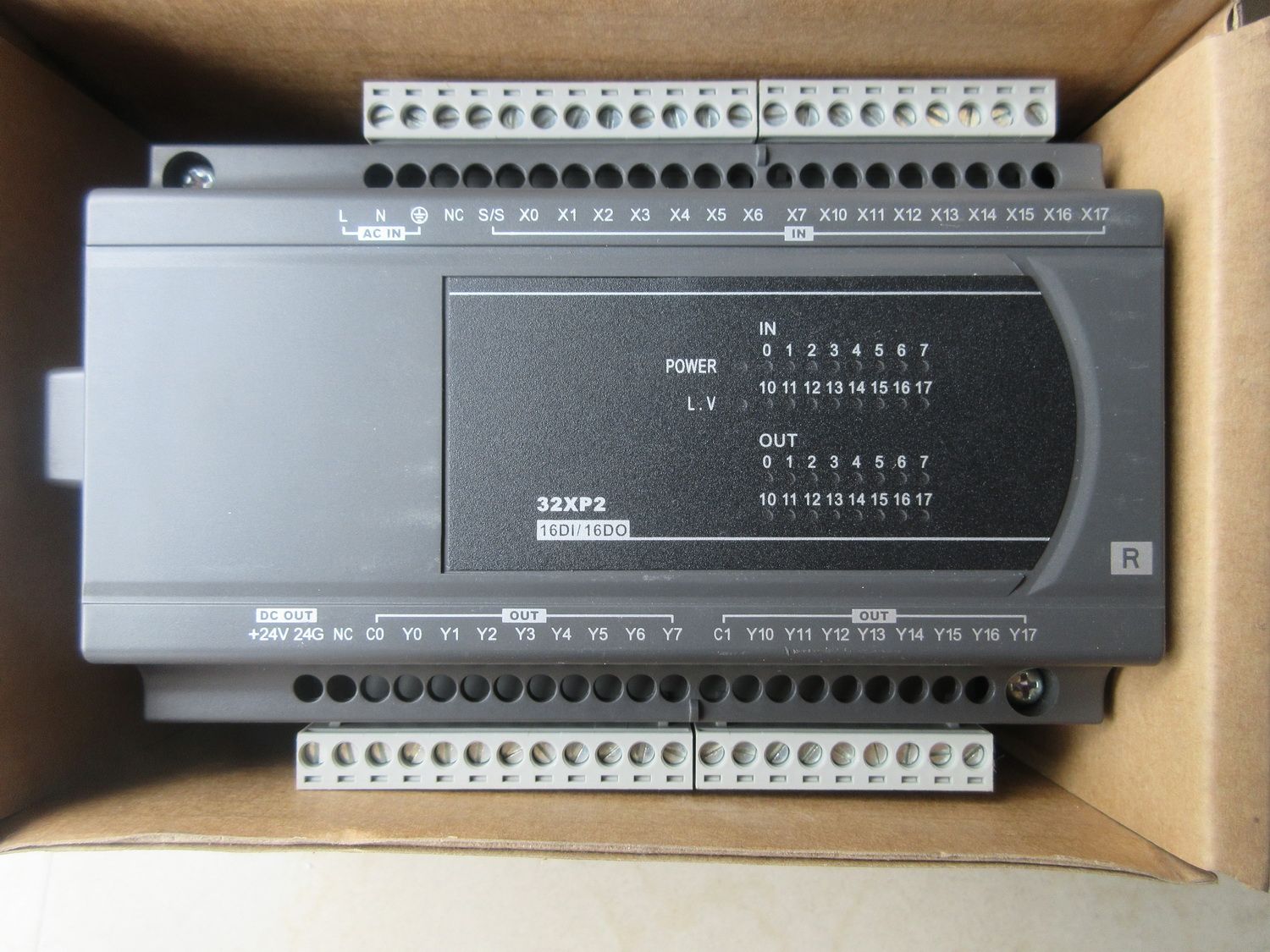 Es modules. Модуль ПЛК dvp20ex2.. Dvp32xp200r/t. Delta Electronics DVP-es2. Delta DVP es2 руководство.
