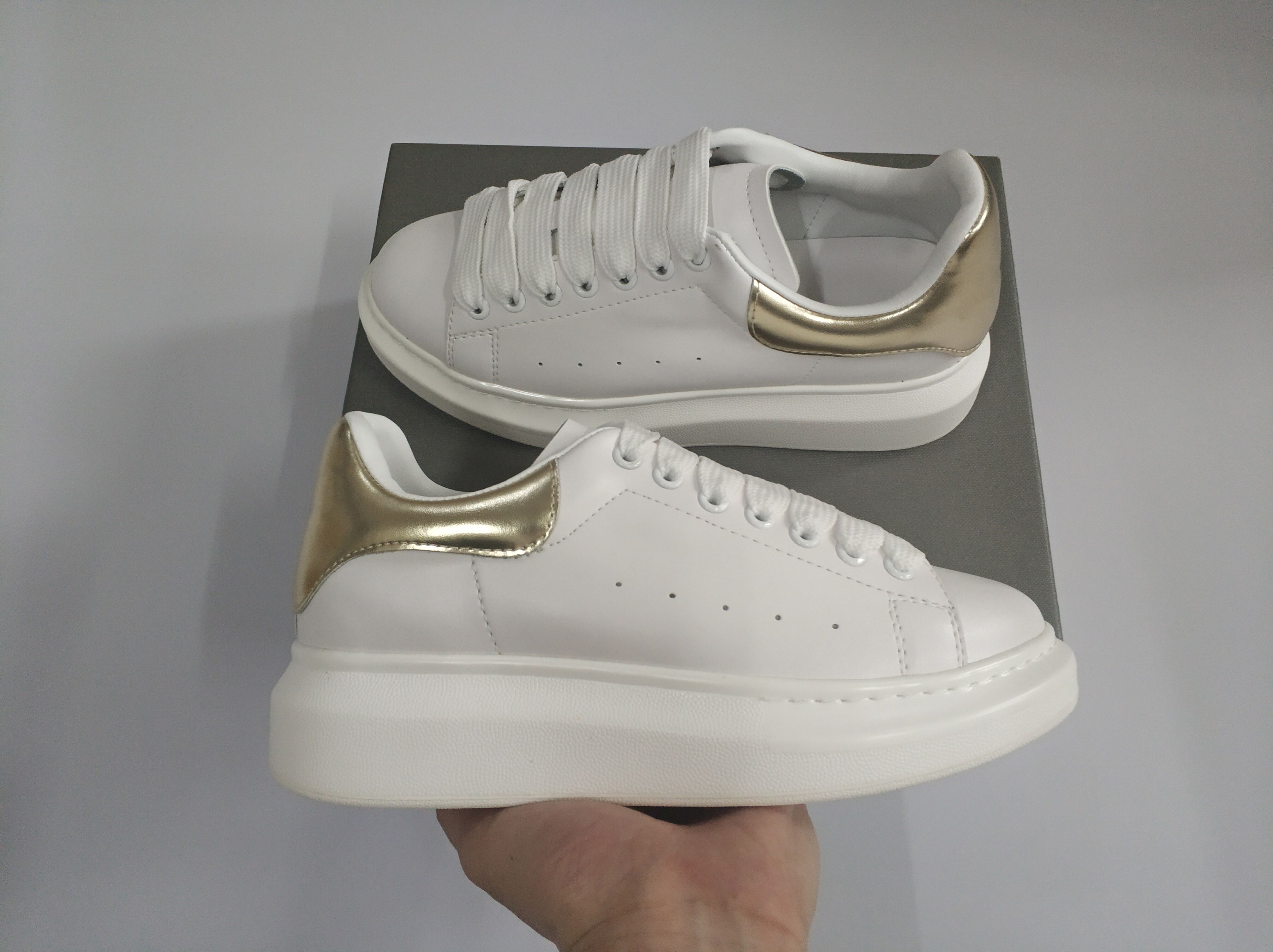 New Fashion High Quality Designer Shoes Casual Shoes Cheap Mens Womens