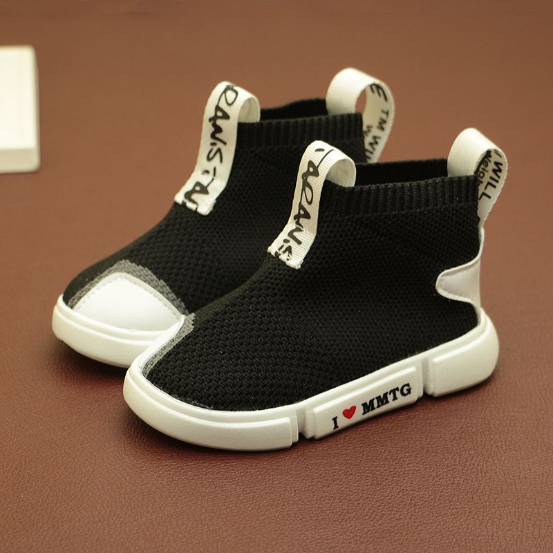 sapato de criança de 3 anos