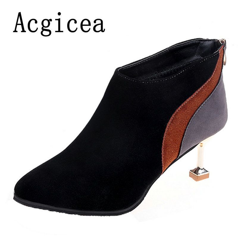 Consider, that Mature leather pants heels right! Good interlocutors Mature leather pants heels seems me