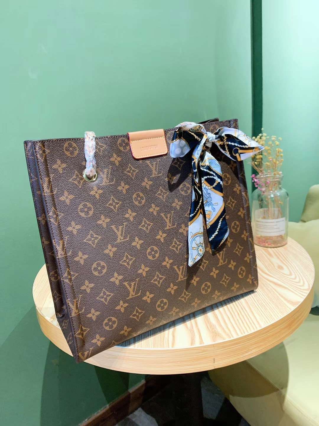 2019 Restore Original Price Tomorrow Luxury Louis Vuitton Hight Quality Backpack Leather Clutch ...