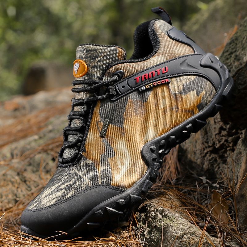 mens waterproof walking shoes