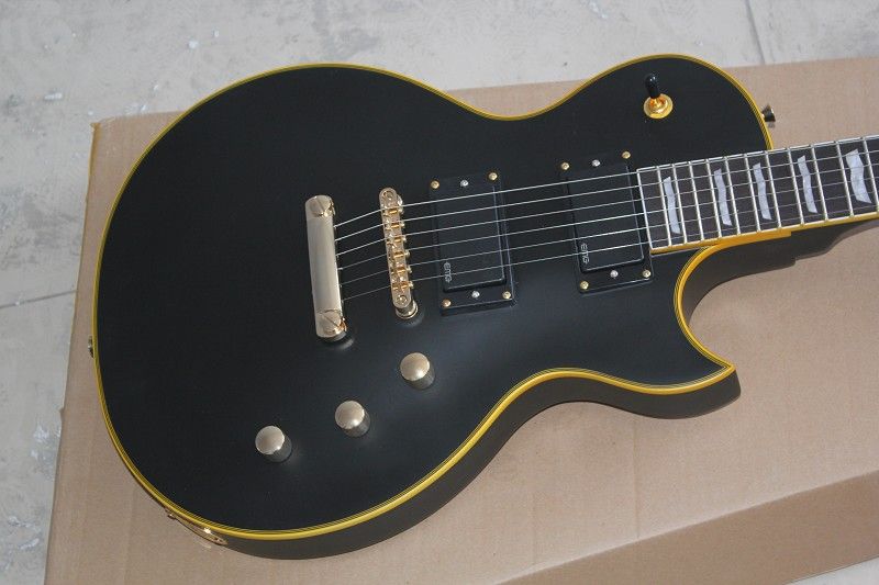 Custom Wholesale Luxury Black Electric Guitar With Active Pickup
