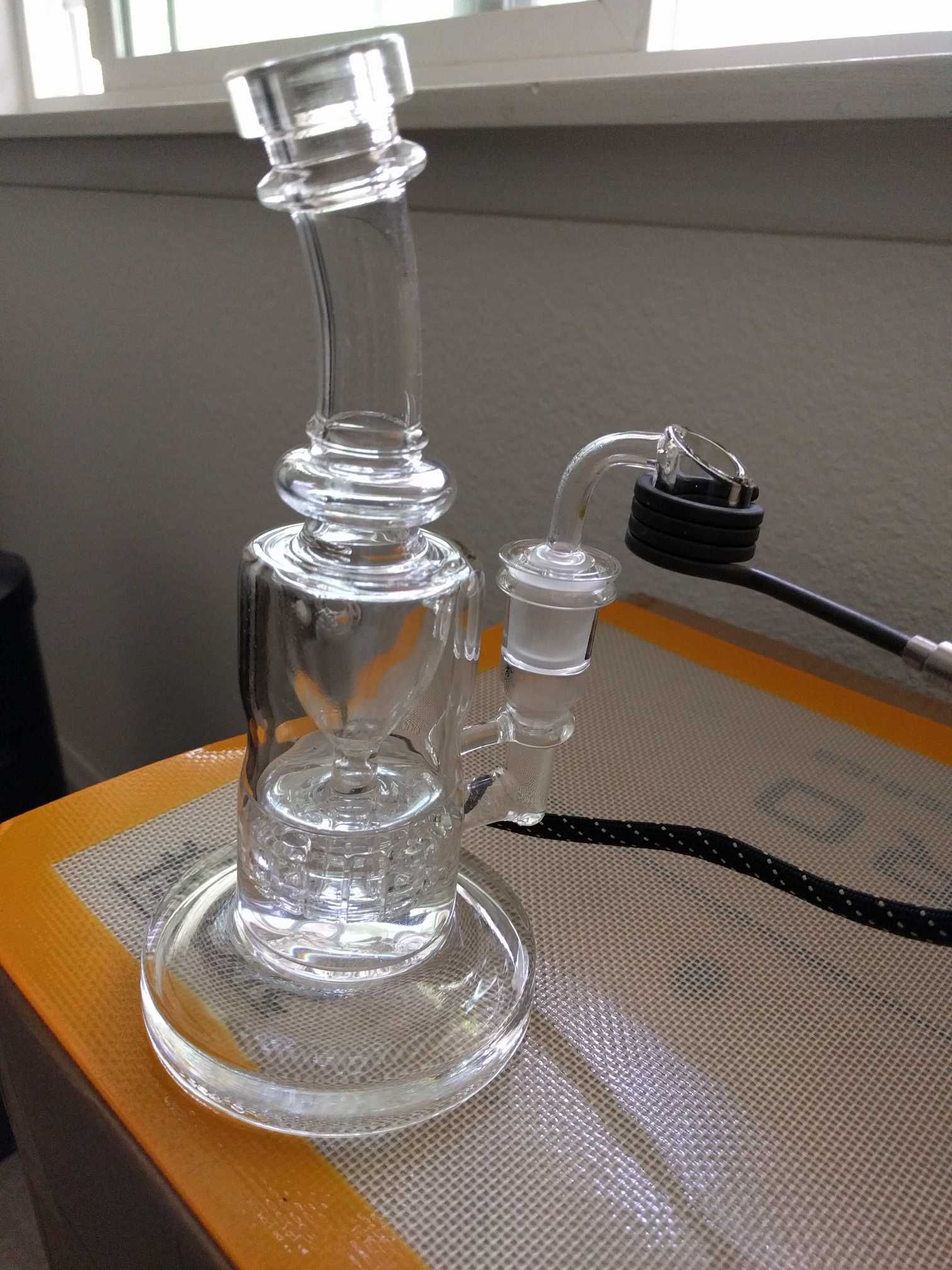2020 2019 9.5 Inch Tall Torus Glass Bong Dab Rig Recycler Bong With
