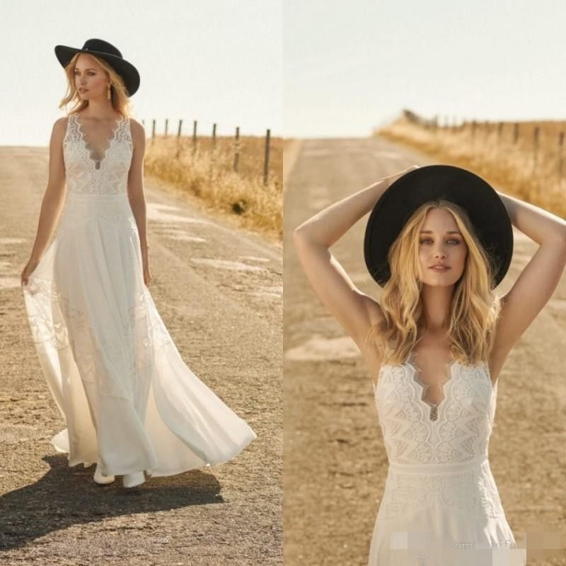 Discount 2020 Country Wedding Dresses V Neck Lace Applique Simple