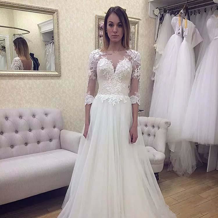 Discount Lace Summer Beach Wedding Dresses 2020 With Half