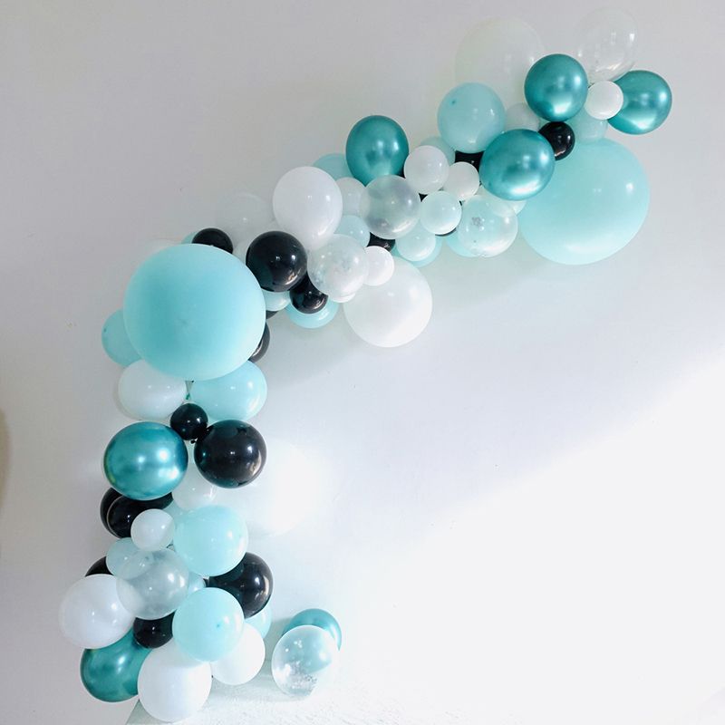 sonidos aprox Happy Birthday-globos en diferentes colores 30cm