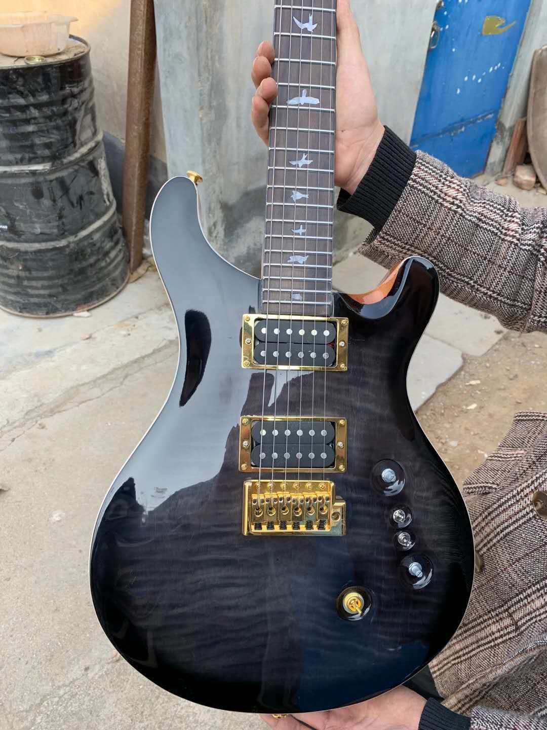 China Made Prs Flame Maple Neck 6 Strings Electric Guitar PRS Flame