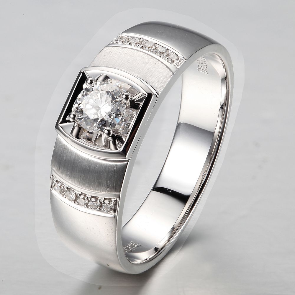 2021 VVS 0.18 CARAT High Profile Luxury 18K White Gold