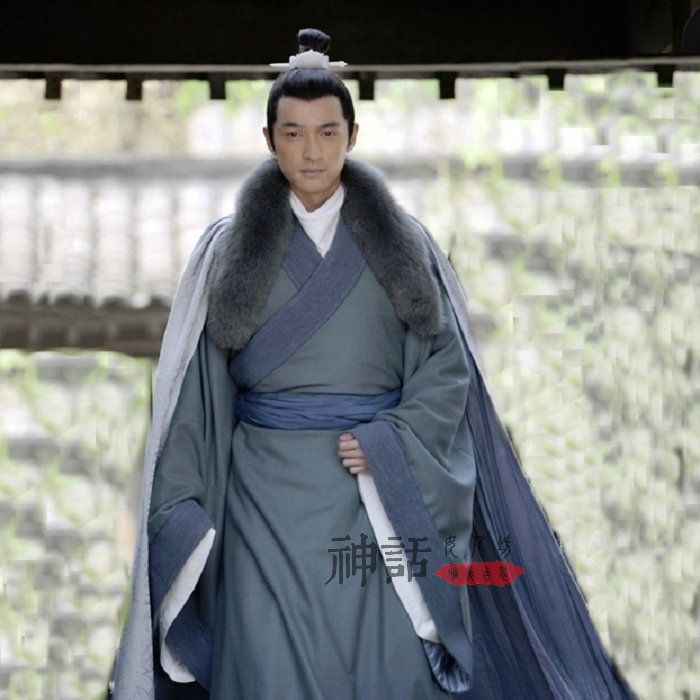 fall-chinese-male-costume-hanfu-warm-cloak.jpg