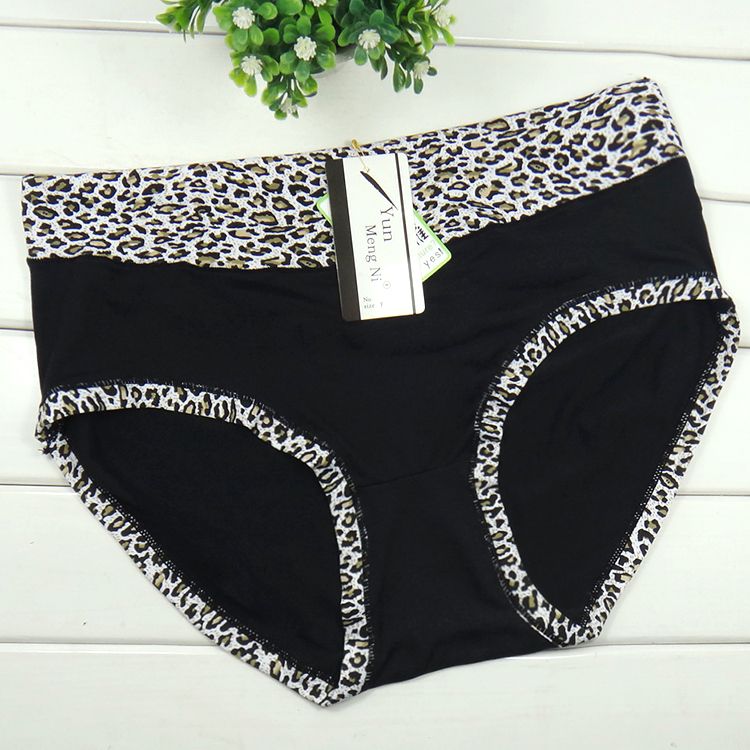 2021 Plain Fat Women Big Size Underwear Plus Size Silk Boyshort Women