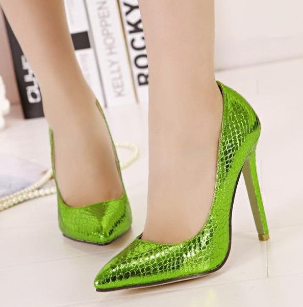 apple green heels