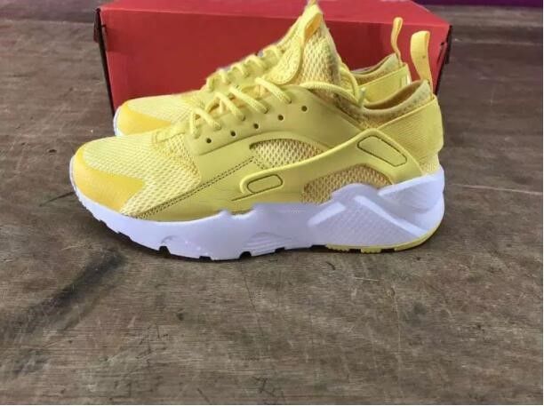 huaraches yellow and white