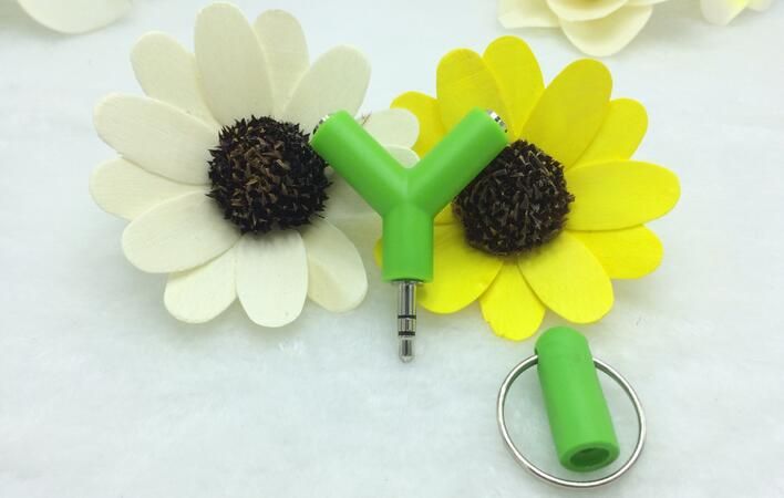 2021 3.5mm 1 Male To 2 Dual Female Earphone Headphones Y Splitter