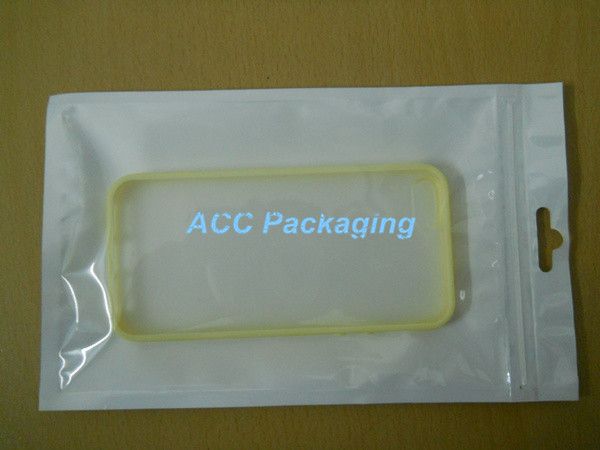 Wholesale 12x20cm 4.7"*7.9" White / Clear Self Seal Zipper Plastic Retail Packaging Bag Retail Zipper Lock Package Bags With Hang Hole
