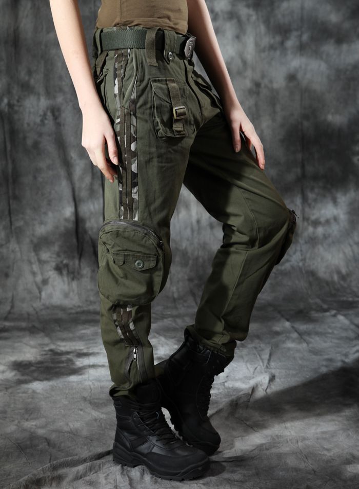 green pants with pockets