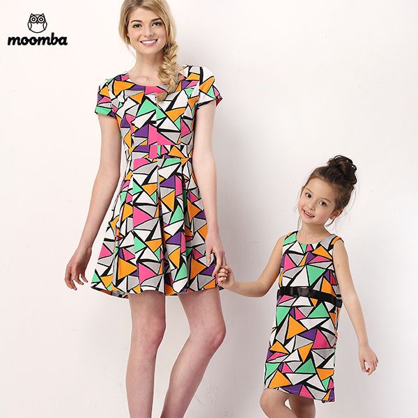 2016 Family Dress Alikes Sleeveless Print Childrens Summer Mother Baby Cloth ChildrenS Skirt Cotton Wholesale Kids Clothing Matching Outfits 2016 Family Dress Alikes Sleeveless Print Childrens Summer Mother Baby Cloth ChildrenS Skirt Cotton Wholesale Kids Clothing Matching Outfits