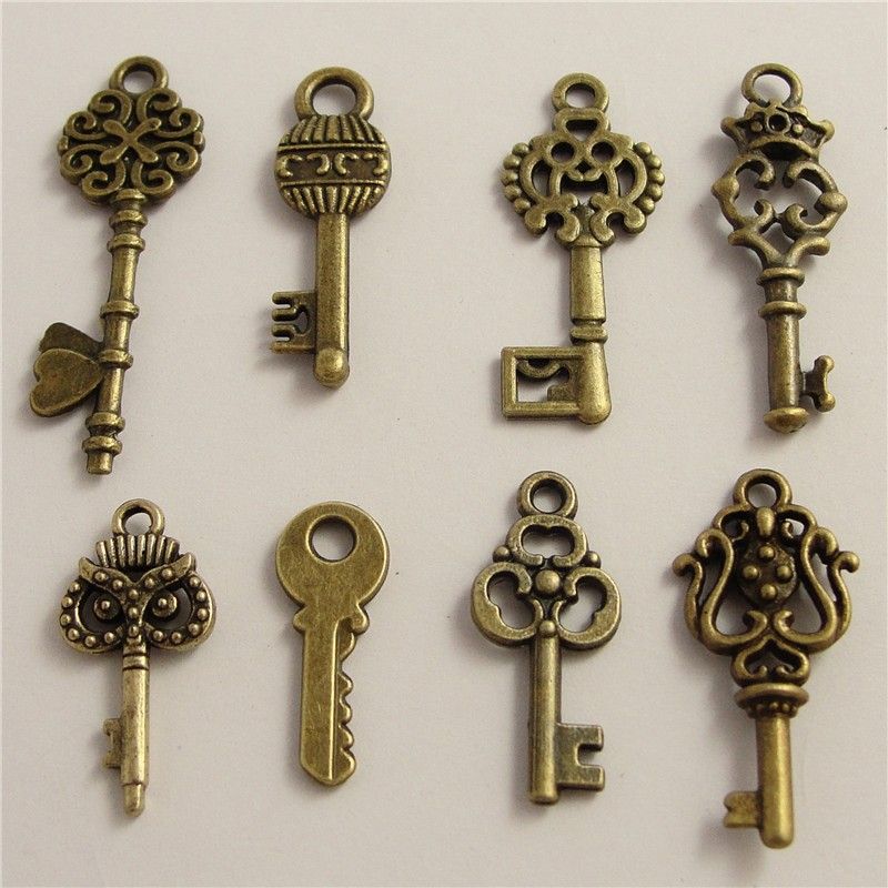 2019 Wholesale Antique Bronze Key Small Charms Keys Mixed Style