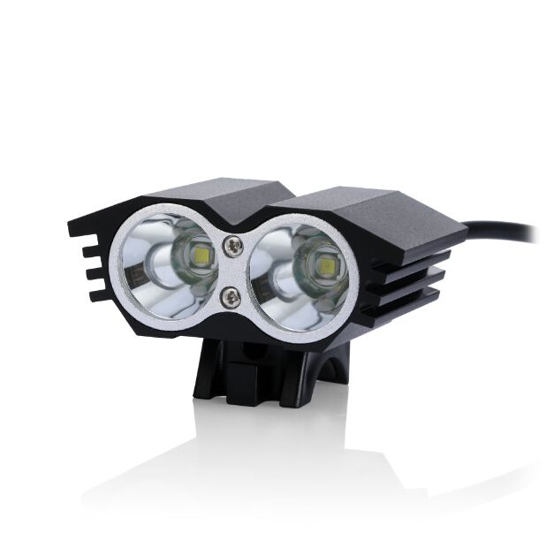 Nouveau 2015 lampe de vélo X2 2xCree XM-L U2 4-Modes 3000 lumen lumière de vélo batterie 4 * 18650 Livraison gratuite