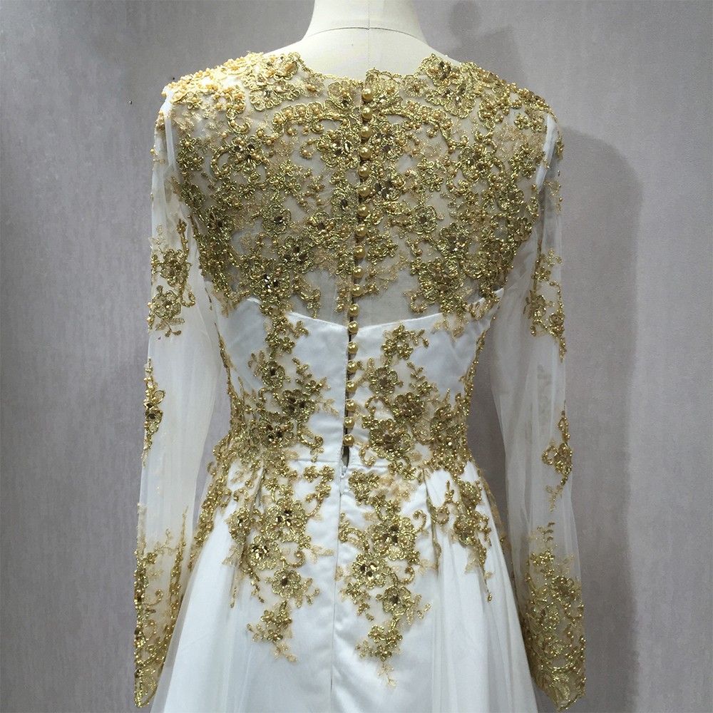 Grosshandel 2018 Weiss Mit Gold Spitze Abendkleider Illusion Lange Armel Jewel Hals A Linie Tull Applikationen Perlen Promi Formale Kleid Kleider Von Lovemydress 76 93 Auf De Dhgate Com Dhgate