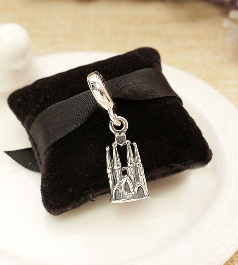 charm pandora sagrada familia prezzo charm pandora sagrada familia prezzo