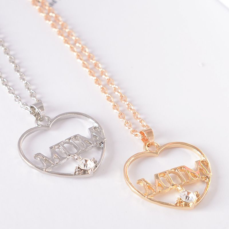 mum pendant gold gift