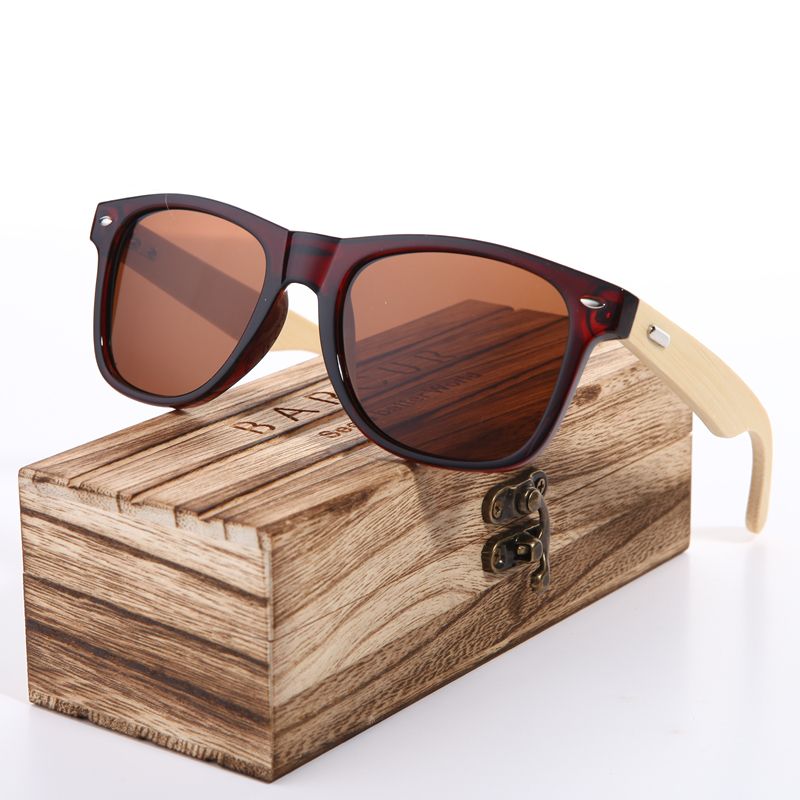 Acquistare 2021 Nuovo Barcur Bamboo Occhiali Da Sole Da Uomo Occhiali Da  Uomo In Legno Donne Designer Brand Designer Originale Occhiali Da Sole In Legno  Occhiali Da Sole / Uomini Oculos De