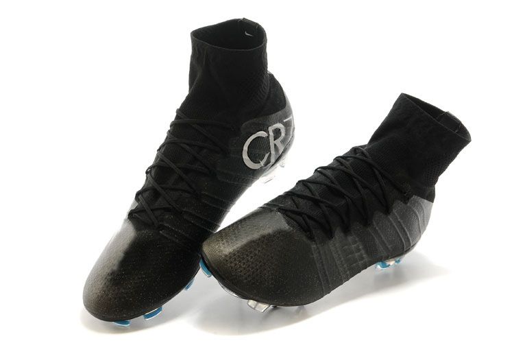 cr7 all black cleats