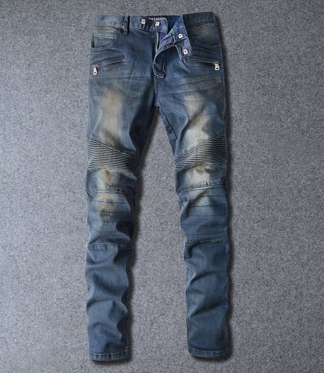 light wash jeans outfit men's