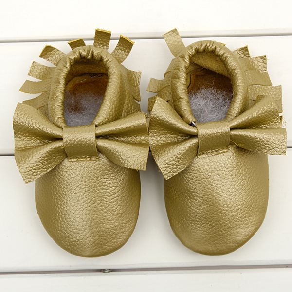 Bateau libre 2015 nouveaux glands Bow 2 style bébé mocassins doux Moccs bébé chaussures enfants en cuir véritable bébé nouveau-né Prewalker Babe Infant chaussures