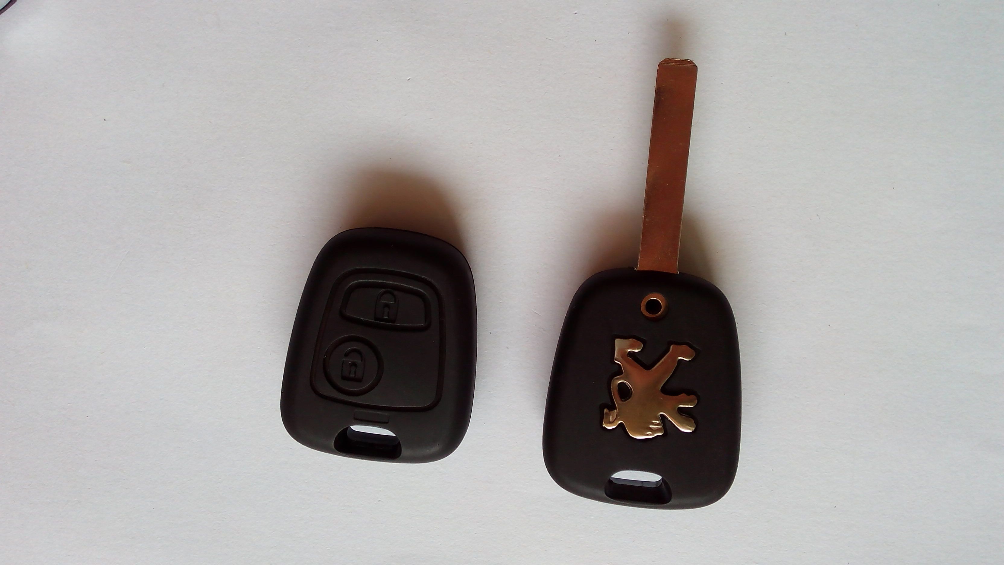 Ключ peugeot 307