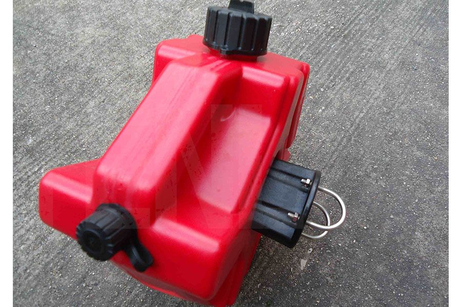 Super Practical Long Haul 5L Gas Diesel Tank Can Pack With Lock For