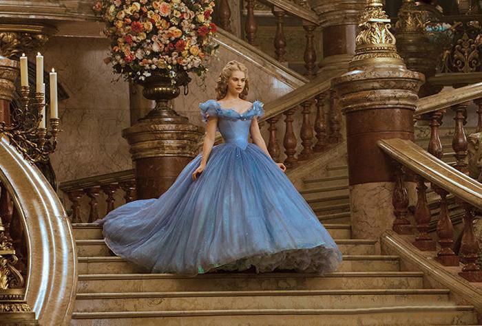 Compra Vestidos De Baile De Cenicienta 2015 Bola De Película Vestido De  Organza Fuera Del Hombro Palabra De Longitud Sin Respaldo Puffy Falda De La  Princesa Azul Vestidos De Noche De La