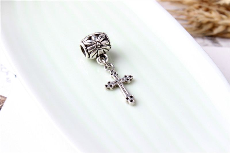charm croix bracelet pandora charm croix bracelet pandora