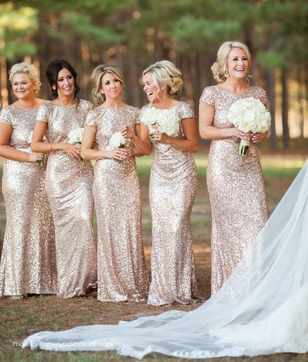 maid of honor dress different color than bridesmaids