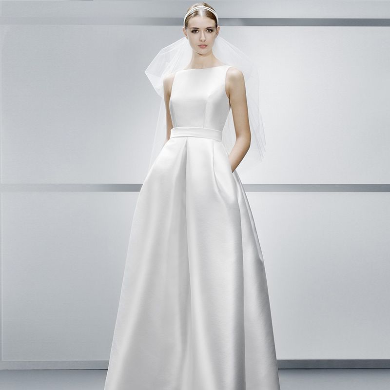 wedding dress simple satin