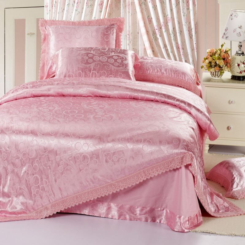 pink lace jacquard wedding satin queen king size bedding set noble bed sheet set with quilt