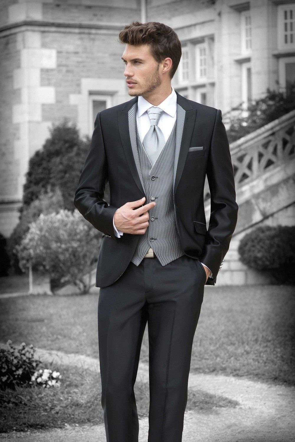 2016 New Style Groom Tuxedos Black Groomsmen Peak Lapel